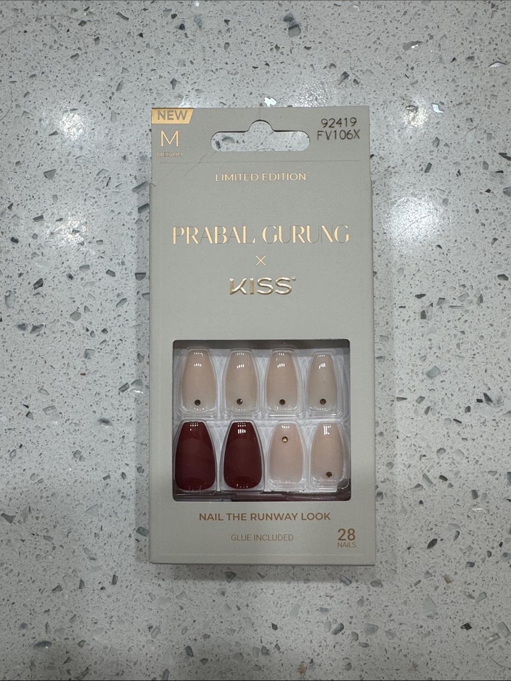 Kiss Prabal Gurung Limited Edition Press-On Nails — Beige & Deep Red